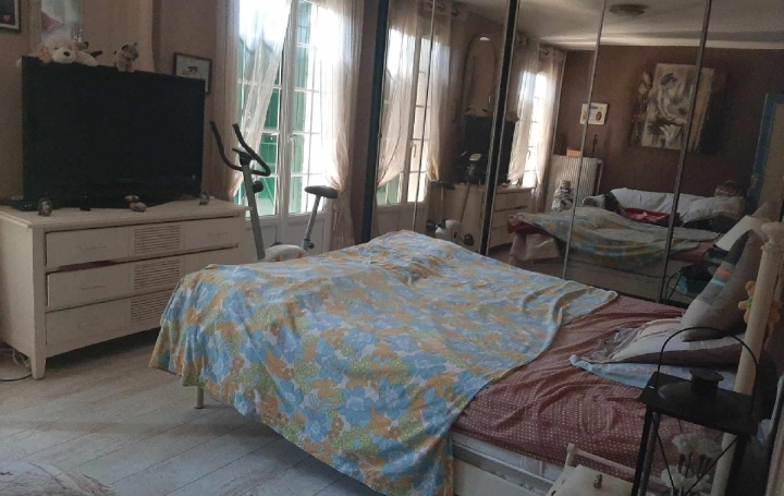 Maison NOGENT-LE-ROTROU (28400)  172 m2 340 000 € 