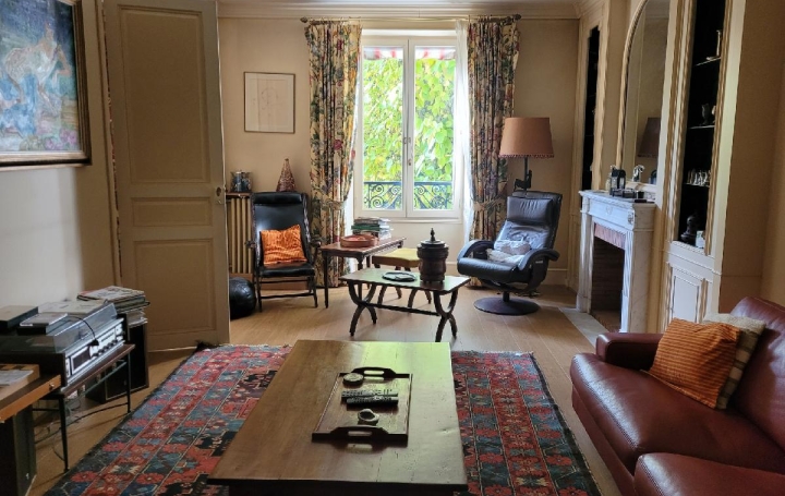 Maison NOGENT-LE-ROTROU (28400)  283 m2 450 000 € 