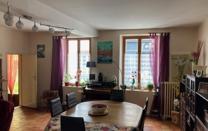 Maison LE THEIL (61260)  103 m2 139 900 € 