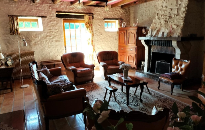 Maison CORMES (72400)  226 m2 397 000 € 