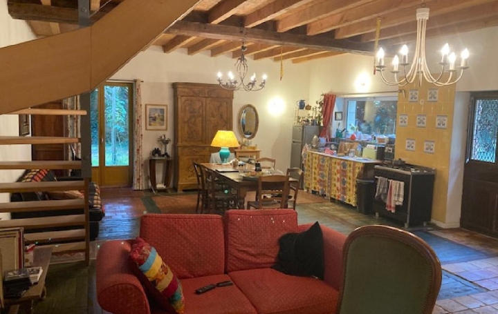 Maison BONNETABLE (72110)  155 m2 318 000 € 