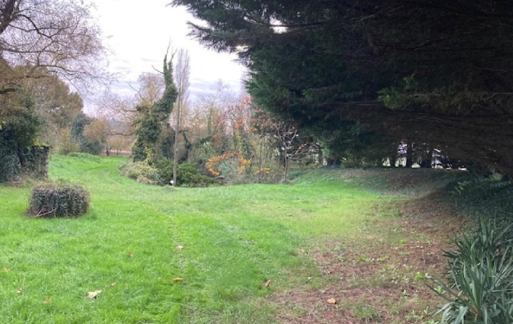 Maison BONNETABLE (72110)  155 m2 318 000 € 