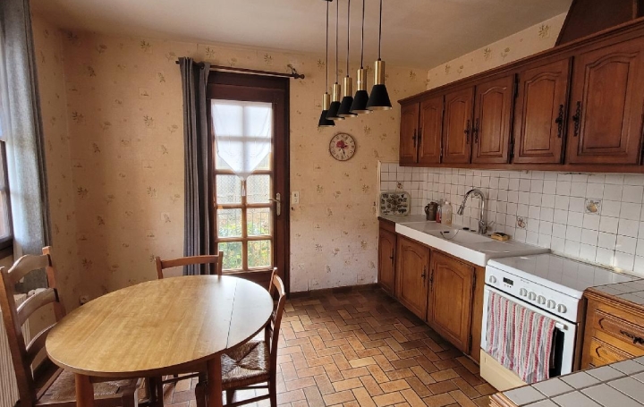 Maison LE THEIL (61260)  86 m2 113 000 € 