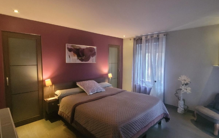 Maison SOUANCE-AU-PERCHE (28400)  147 m2 318 000 € 