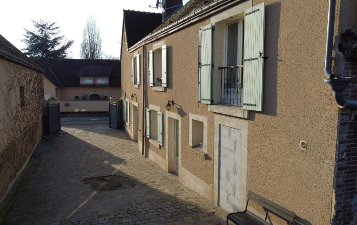 Maison SOUANCE-AU-PERCHE (28400)  147 m2 318 000 € 