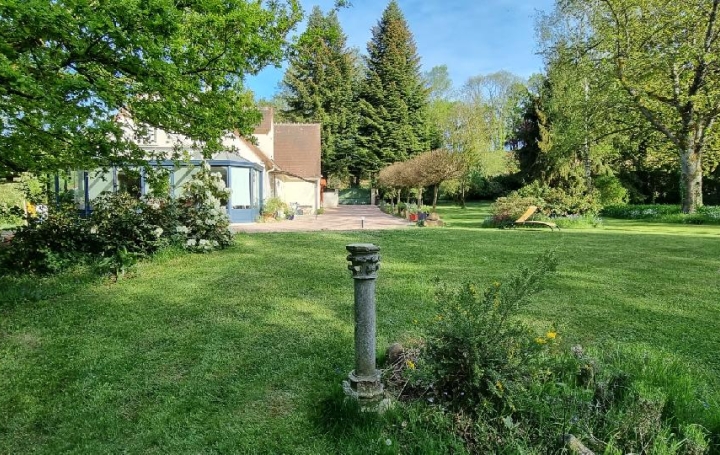 Maison SAINTIGNY (28480)  235 m2 395 000 € 