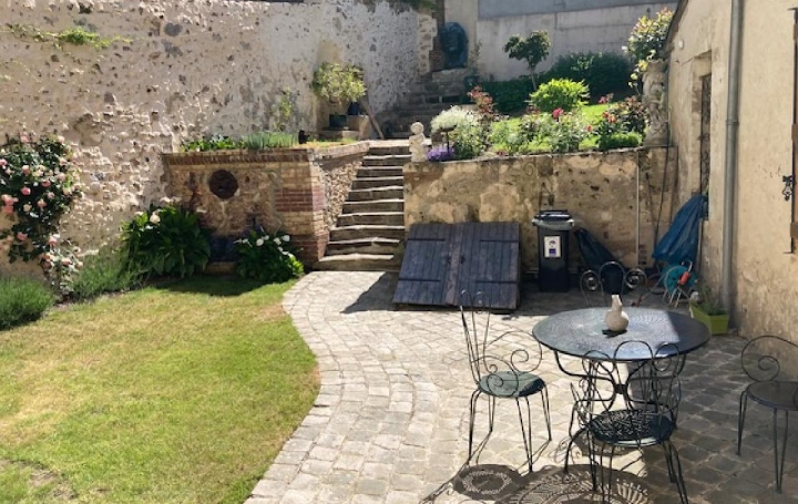 Maison NOGENT-LE-ROTROU (28400)  208 m2 380 000 € 