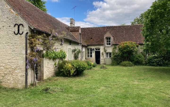 Réseau Immo-diffusion : Maison  CONDE-SUR-HUISNE  201 m2 337 000 € 