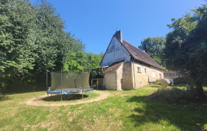 Maison VAL-AU-PERCHE (61260)  155 m2 177 000 € 