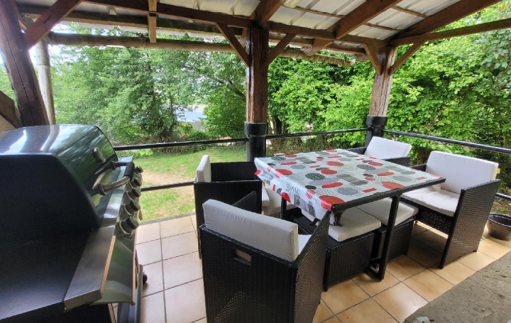 Maison VAL-AU-PERCHE (61260)  155 m2 177 000 € 