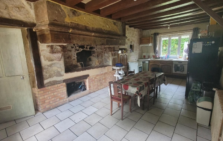 Maison VAL-AU-PERCHE (61260)  155 m2 177 000 € 