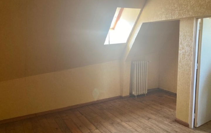 Maison VAL-AU-PERCHE (61260)  76 m2 110 000 € 