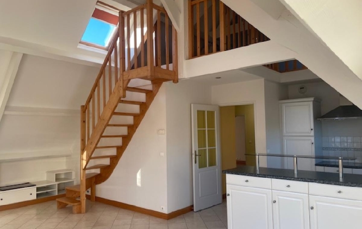 3 Pièces NOGENT-LE-ROTROU (28400)  76 m2 164 000 € 