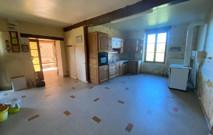 Maison CETON (61260)  139 m2 172 300 € 