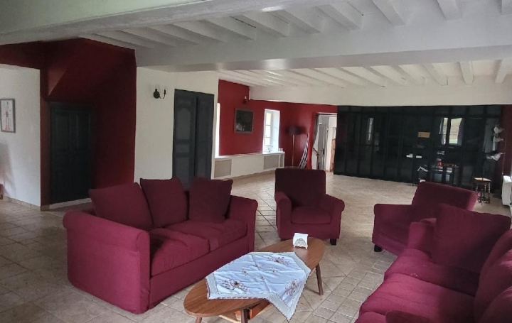 Maison AUTHON-DU-PERCHE (28330)  310 m2 464 200 € 