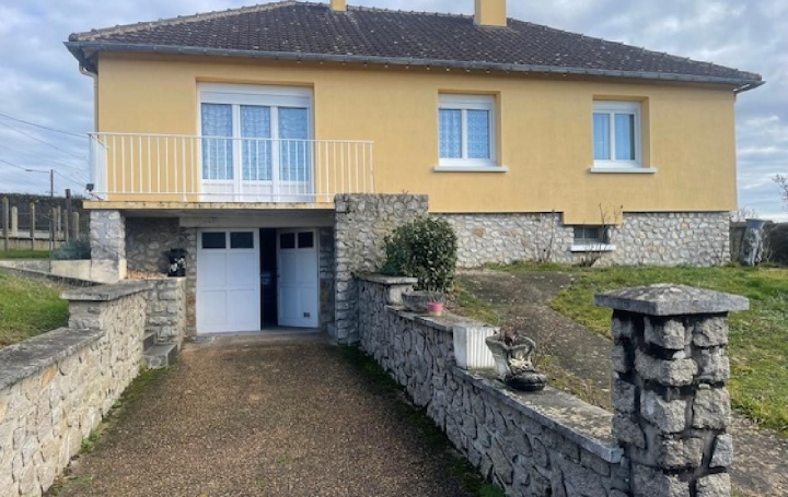 Maison / Villa VAL-AU-PERCHE (61260) 100 m<sup>2</sup> 149 000 € 