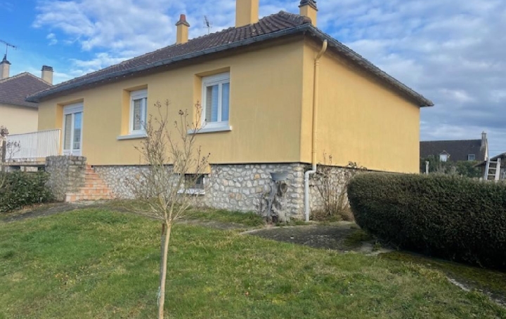 Maison VAL-AU-PERCHE (61260)  100 m2 149 000 € 