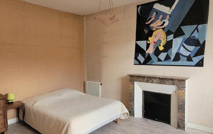 Maison CHARBONNIERES (28330)  141 m2 133 700 € 