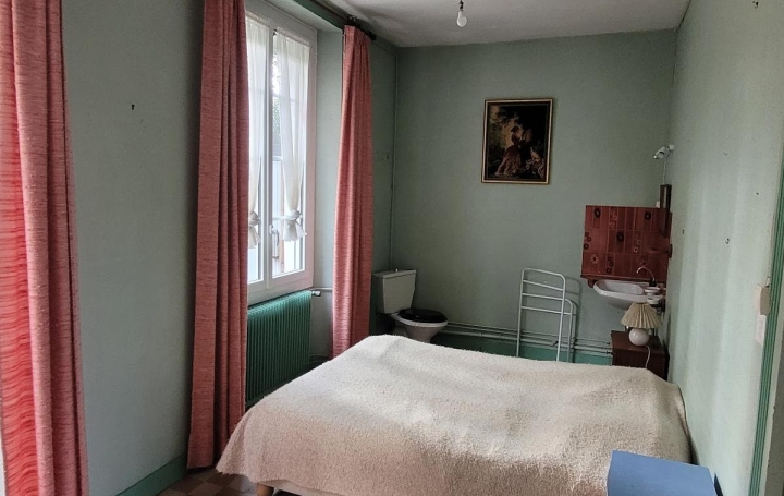 Maison CHARBONNIERES (28330)  141 m2 133 700 € 