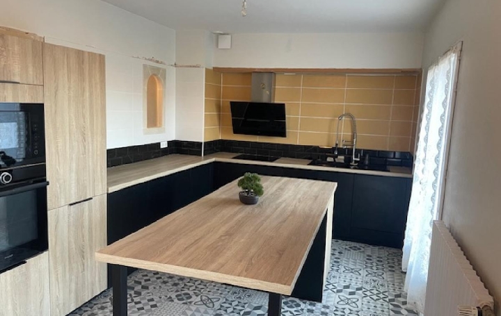 Maison NOGENT-LE-ROTROU (28400)  157 m2 229 000 € 