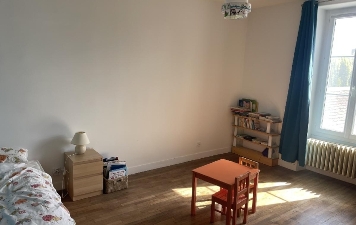 Maison CONDE-SUR-HUISNE (61110)  131 m2 128 400 € 