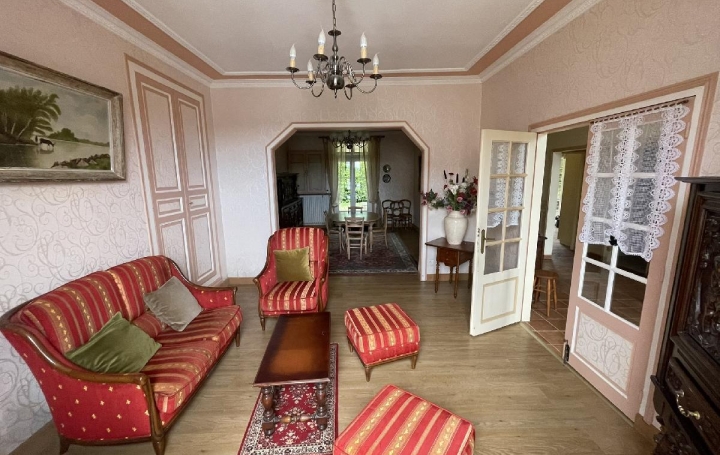Maison BRETONCELLES (61110)  145 m2 197 500 € 