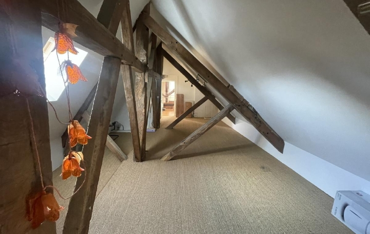 5 Pièces NOGENT-LE-ROTROU (28400)  128 m2 198 000 € 