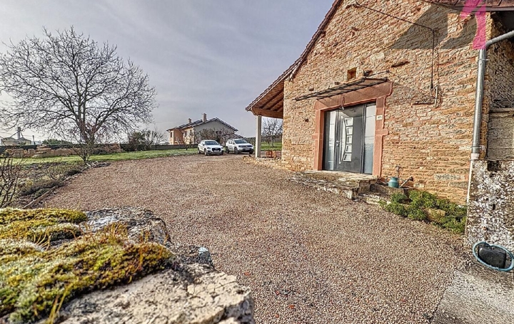 Réseau Immo-diffusion : Maison  PERONNE  97 m2 1 000 € 