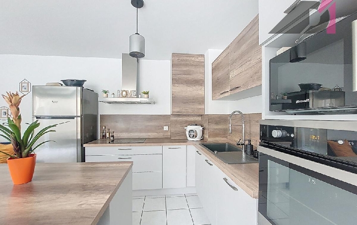 5 Pièces CHARNAY-LES-MACON (71850)  96 m2 1 030 € 