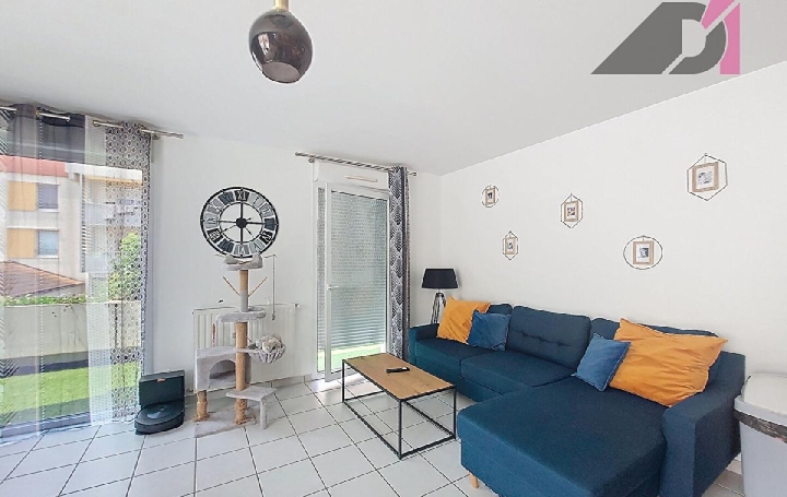 5 Pièces CHARNAY-LES-MACON (71850)  96 m2 1 030 € 