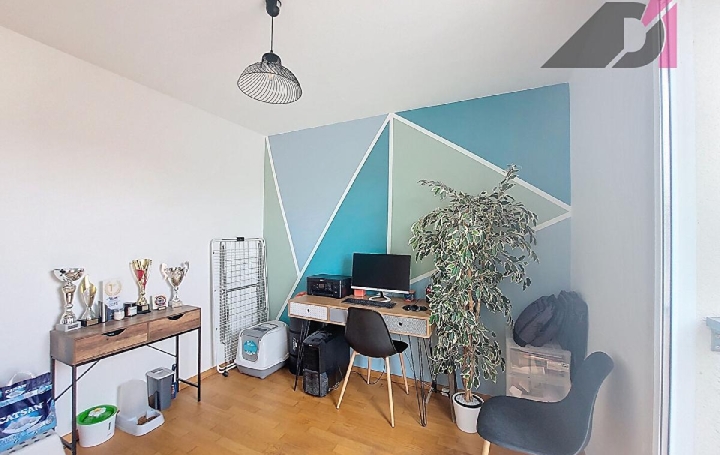 5 Pièces CHARNAY-LES-MACON (71850)  96 m2 1 030 € 