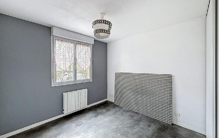 2 Pièces MACON (71000)  50 m2 570 € 