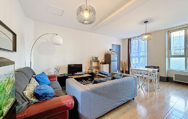 2 Pièces CLUNY (71250)  50 m2 560 € 