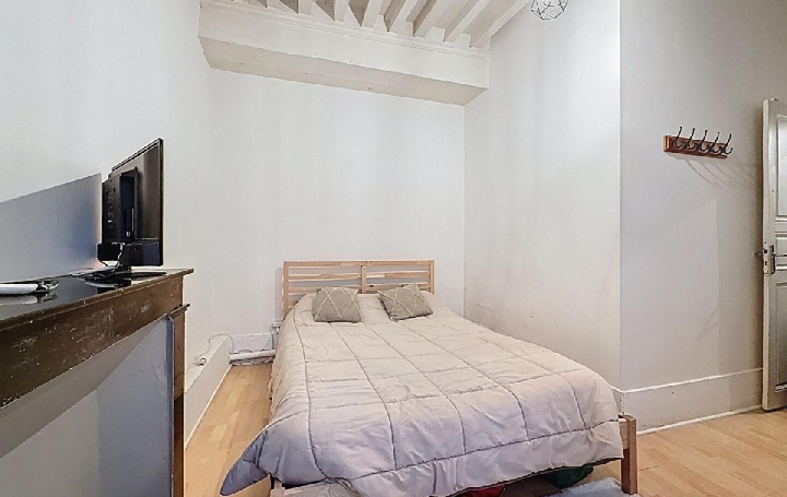 2 Pièces CLUNY (71250)  50 m2 560 € 