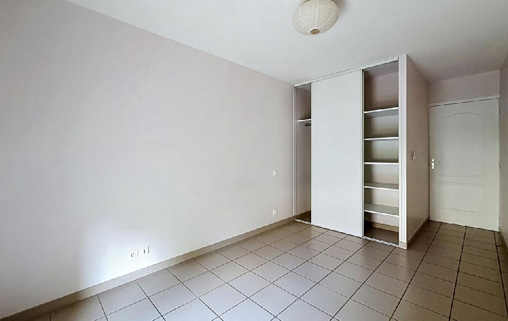3 Pièces CLUNY (71250)  63 m2 760 € 