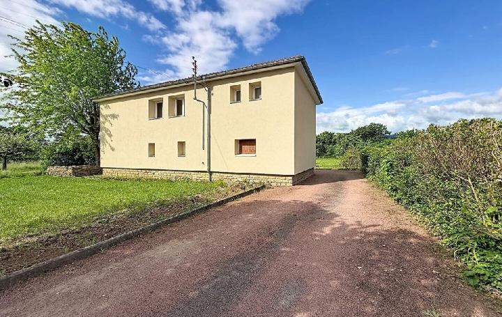 Maison / Villa PRISSE (71960) 136 m<sup>2</sup> 1 195 € 