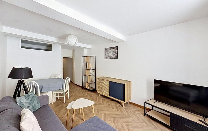 2 Pièces MACON (71000)  47 m2 600 € 