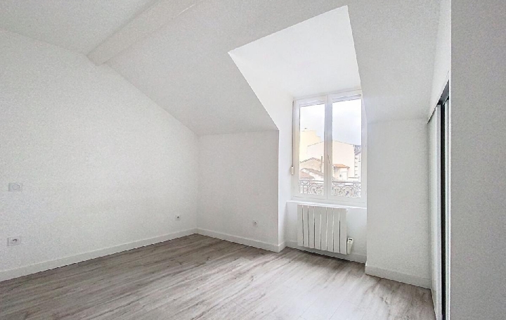 3 Pièces MACON (71000)  54 m2 590 € 