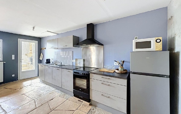 Maison LUGNY (71260)  79 m2 750 € 