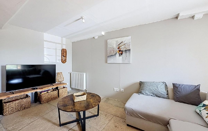 Maison LUGNY (71260)  79 m2 750 € 
