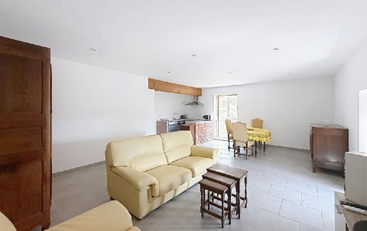 2 Pièces LOURNAND (71250)  64 m2 500 € 