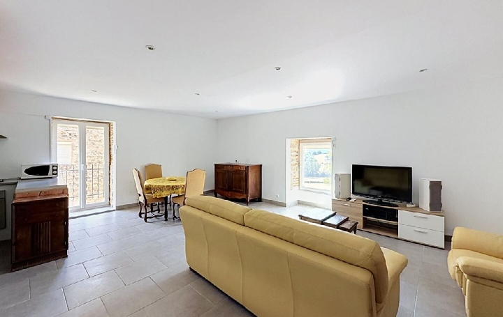 2 Pièces LOURNAND (71250)  64 m2 500 € 