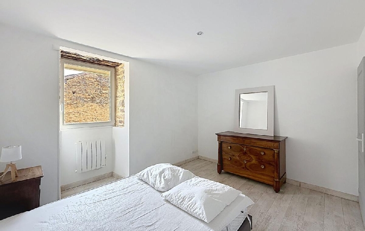2 Pièces LOURNAND (71250)  64 m2 500 € 