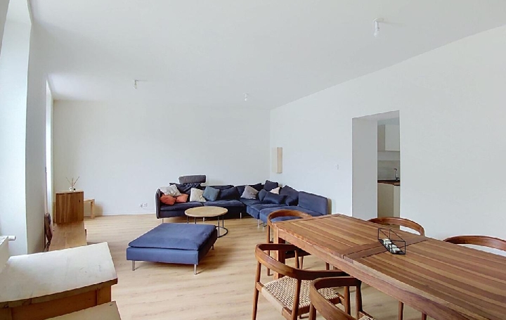 3 Pièces MACON (71000)  73 m2 780 € 