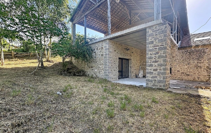 Maison DEUX-GROSNES (69860)  147 m2 262 000 € 