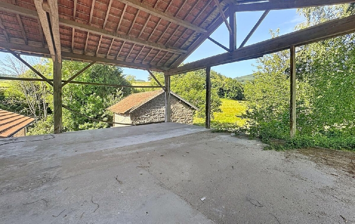 Maison DEUX-GROSNES (69860)  147 m2 262 000 € 