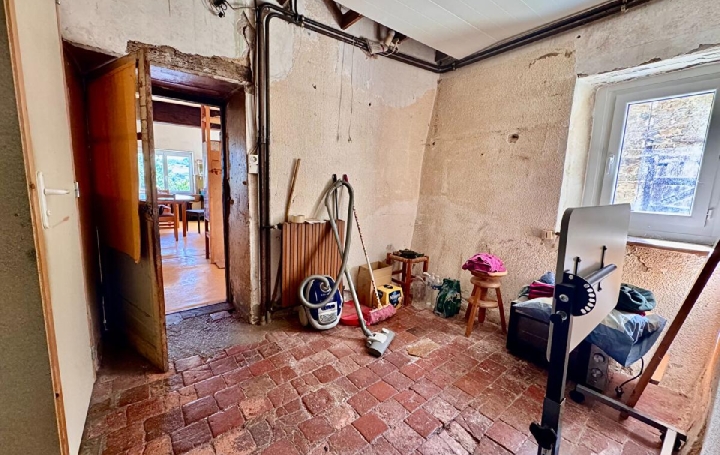 Maison SAINT-PIERRE-LE-VIEUX (71520)  129 m2 99 000 € 