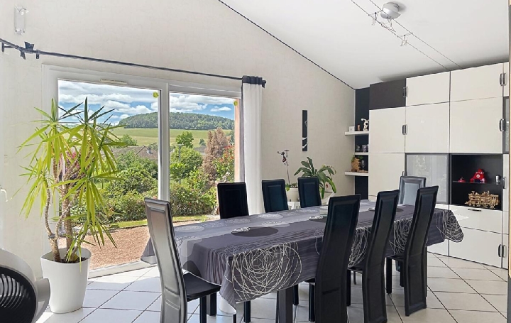 Maison CLUNY (71250)  150 m2 355 000 € 