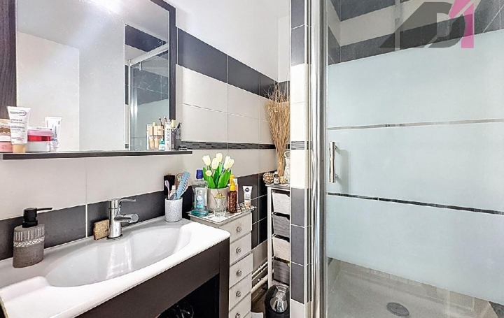 3 Pièces MACON (71000)  69 m2 135 000 € 