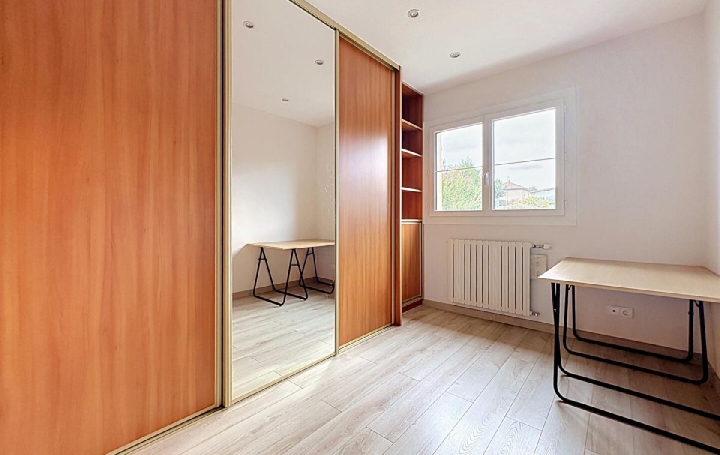 Maison SENOZAN (71260)  166 m2 384 800 € 